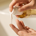 SKIN1004 - Madagascar Centella Light Cleansing Oil 200 ML | Limpiador Hidratante y Calmante